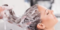 ما هي الطريقة الصحيحة لغسل الشعر